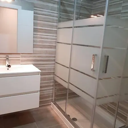 Lovelyloft Pablo Old Town Apartment *